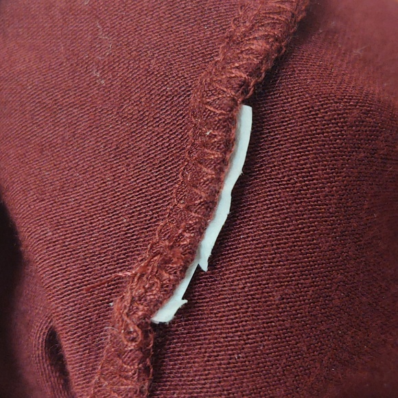 *SALE* EUC Luxe Maroon Floral Bell Sleeve Top Size L - Picture 4 of 4